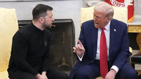Трамп намагається повчати Україну як капітулювати